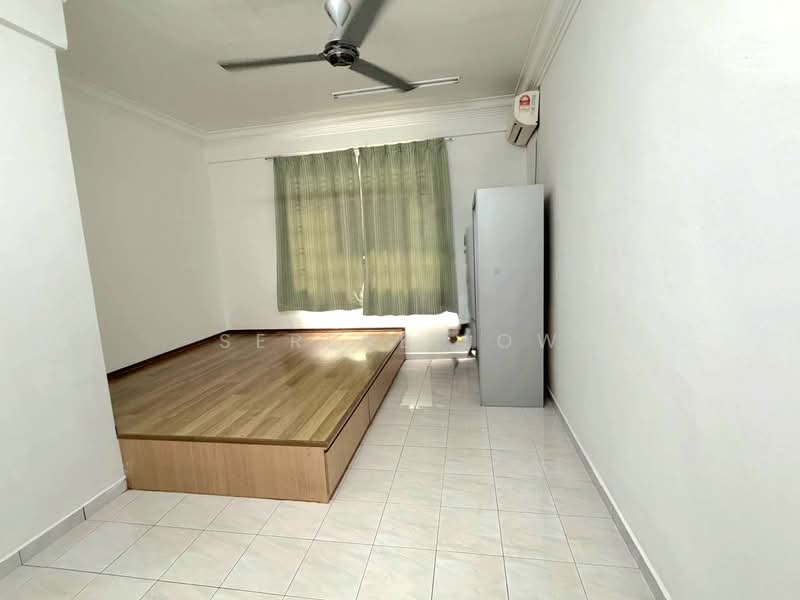 Apartment for Sale at Sri Awana Townhouse - Serene Low - PropertyGuru.com.my