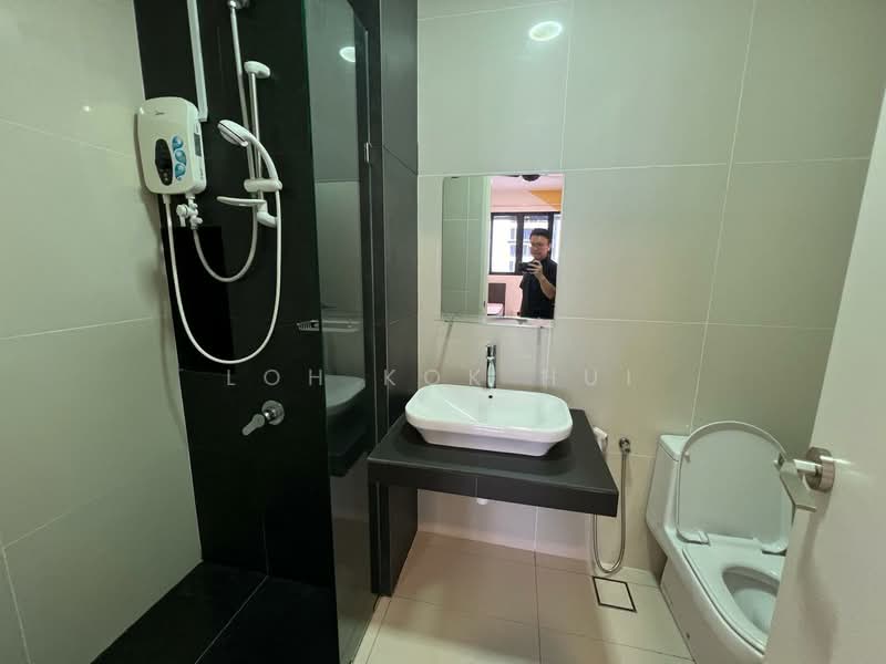 Servis Apartment untuk Dijual di Eco Nest - Loh Kok Hui - Bathroom - PropertyGuru.com.my