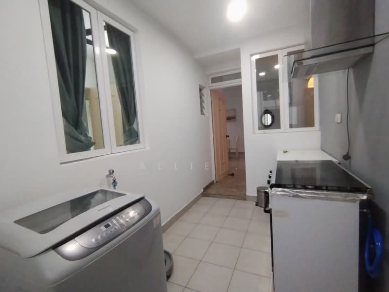 Condominium for Rent at Subang Parkhomes - Allie . - Kitchen - PropertyGuru.com.my