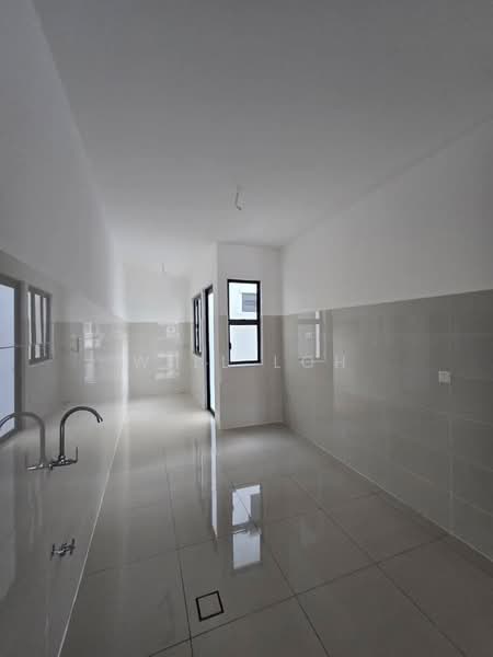 Cluster House for Sale in Iskandar Puteri (Nusajaya) (Johor) - Will Loh - Kitchen - PropertyGuru.com.my