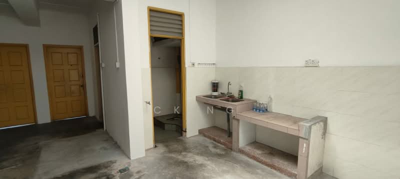 Shop for Sale in Kuchai Lama (Kuala Lumpur) - CK Ng - Interior - PropertyGuru.com.my