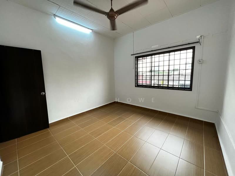 2-storey Terraced House for Sale in Taman Pelangi (Johor Bahru) - Wee Howe - PropertyGuru.com.my