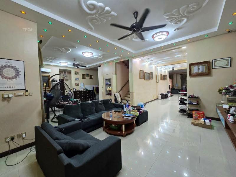Bungalow for Sale in Klang (Selangor) - Alex Lee - Living Room - PropertyGuru.com.my