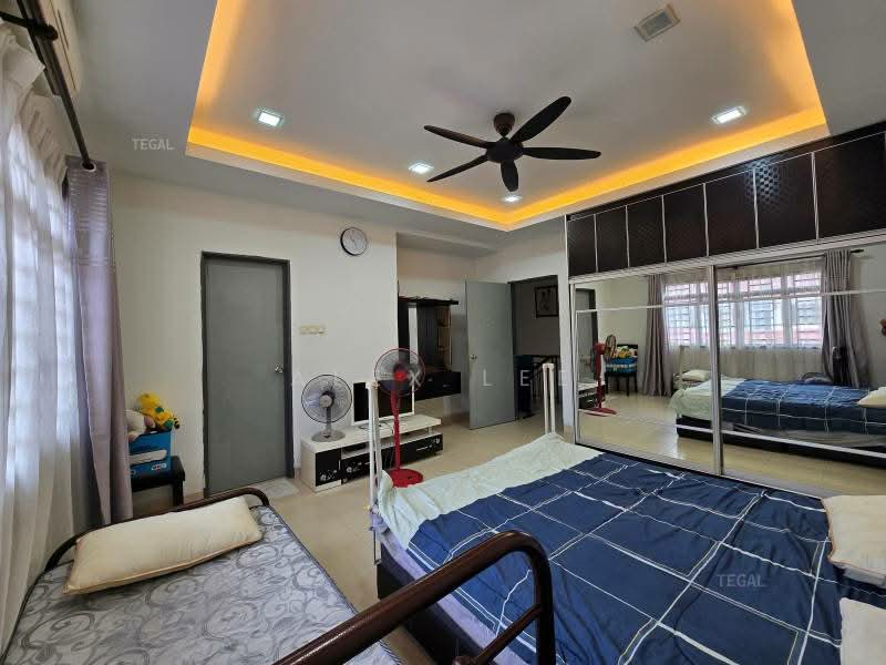 Bandar Puteri Klang untuk Untuk Dijual - RM 599,000, Mac 2026 - Bedroom - PropertyGuru.com.my