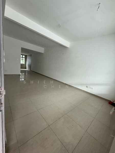 2-storey Terraced House for Sale in Taman Bestari Indah (Ulu Tiram) - Shieh Long Chen - Interior - PropertyGuru.com.my