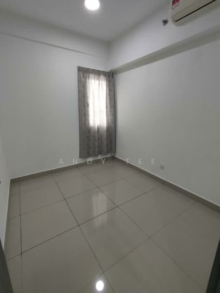 Service Residence for Sale at Menara Suria (V12) - Andy Tee - Room - PropertyGuru.com.my