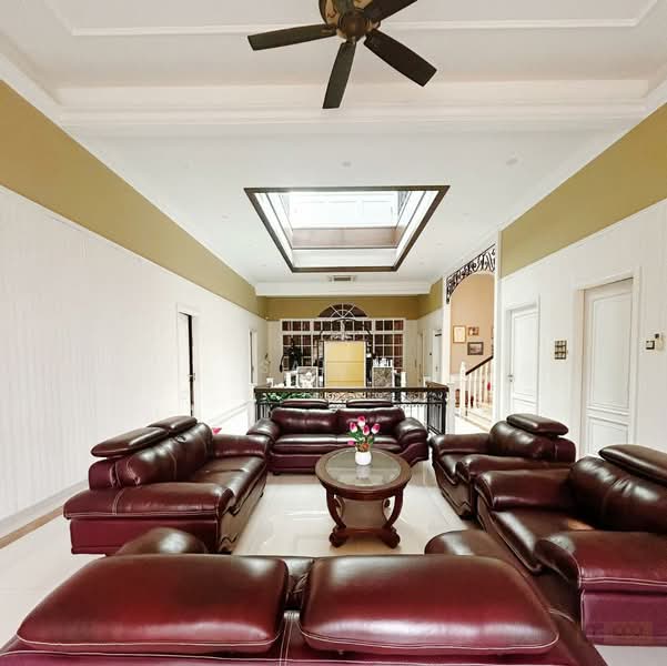 Bungalow for Sale in Jelapang (Perak) - Sam . - Living Room - PropertyGuru.com.my