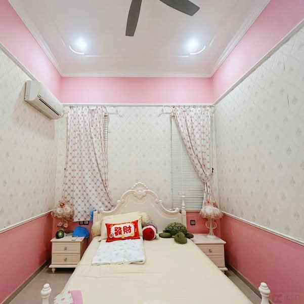 Bungalow for Sale in Jelapang (Perak) - Sam . - Bedroom - PropertyGuru.com.my