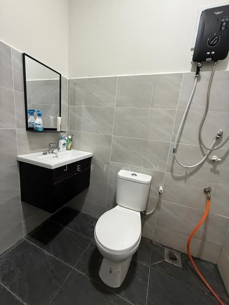 Townhouse for Sale in Senai (Kulai) - Jeff Lim - Bathroom - PropertyGuru.com.my
