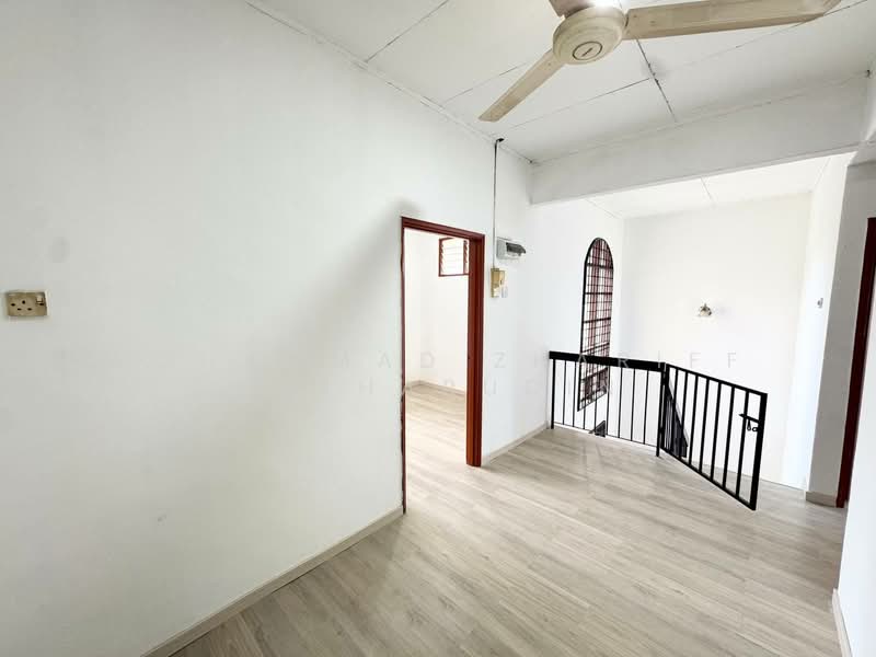 Rumah Teres untuk Dijual di Taman Pinggiran Golf (Paroi) - Muhammad Zhariff Nasharudin - Interior - PropertyGuru.com.my
