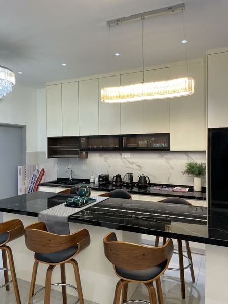 Condominium for Sale at Residensi KLIA - Fakrul Iman - Kitchen - PropertyGuru.com.my