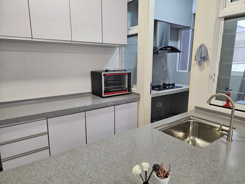 Kondominium untuk Disewa di 28 Dutamas - KC Chong - Kitchen - PropertyGuru.com.my