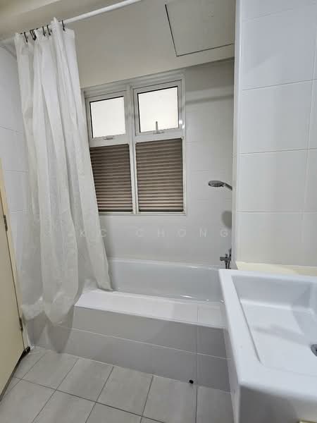 Kondominium untuk Disewa di 28 Dutamas - KC Chong - Bathroom - PropertyGuru.com.my
