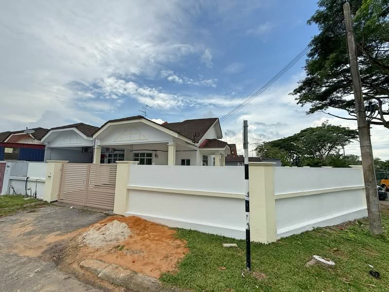 1-storey Terraced House for Sale in Iskandar Puteri (Nusajaya) (Johor) - Jay Pun - Exterior - PropertyGuru.com.my