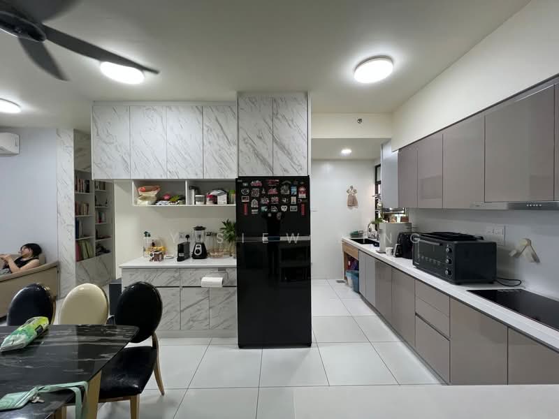 Servis Apartment untuk Dijual di The Tropika - Tey Siew Zing - Living Room - PropertyGuru.com.my