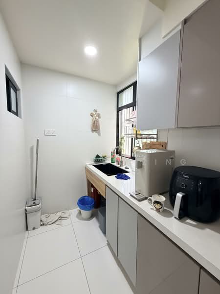 Servis Apartment untuk Dijual di The Tropika - Tey Siew Zing - Kitchen - PropertyGuru.com.my