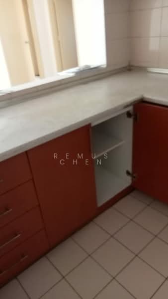 Condominium for Sale at Sri Putramas - Remus Chen - Kitchen - PropertyGuru.com.my