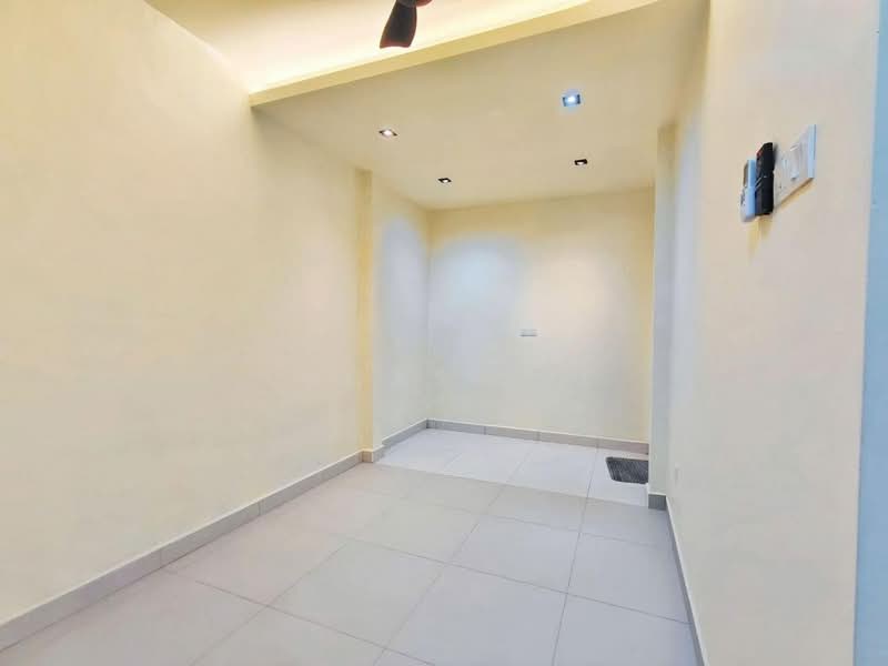 Terraced House for Sale in Skudai (Johor) - Lucas Lee - Interior - PropertyGuru.com.my