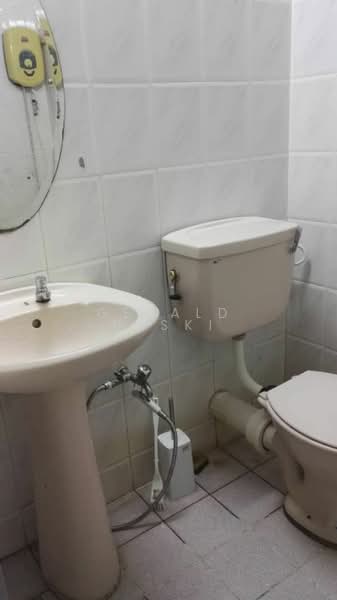 Pearl Garden untuk Untuk Disewa - RM 1,400 /bulan, Apr 2026 - PropertyGuru.com.my