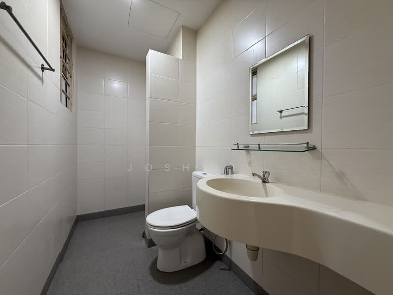 Service Residence for Sale at Platinum Lake PV 21 - Josh Lee - Bathroom - PropertyGuru.com.my