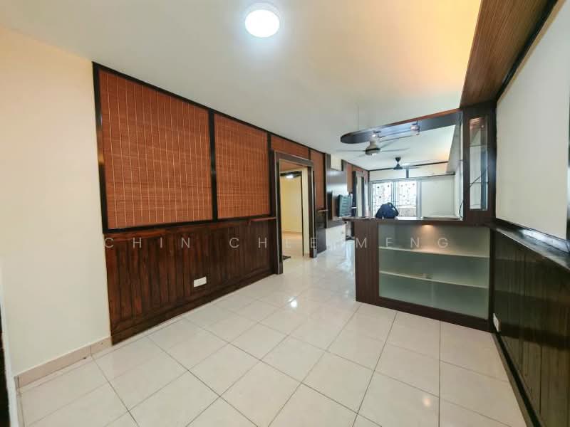 Aliran Damai untuk Untuk Disewa - RM 1,300 /bulan, Mac 2026 - Living Room - PropertyGuru.com.my