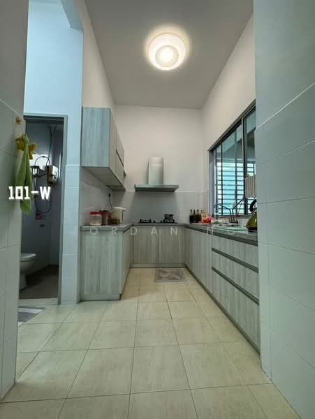 Semi-Detached House for Sale in Setia Damai (Setia Alam) - Jordan Ng - Kitchen - PropertyGuru.com.my