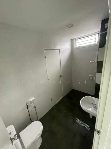 Rumah Kluster untuk Disewa di Horizon Hills (Iskandar Puteri (Nusajaya)) - Liew Lih Yi - Bathroom - PropertyGuru.com.my