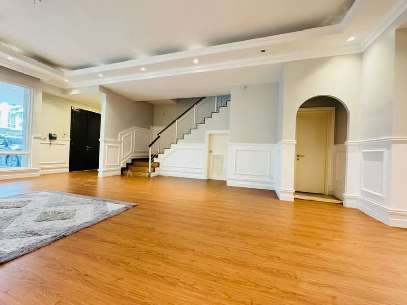 3-storey Terraced House for Sale in Cyberjaya (Selangor) - Jared Wong - Living Room - PropertyGuru.com.my