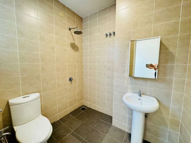 3-storey Terraced House for Sale in Cyberjaya (Selangor) - Jared Wong - Bathroom - PropertyGuru.com.my