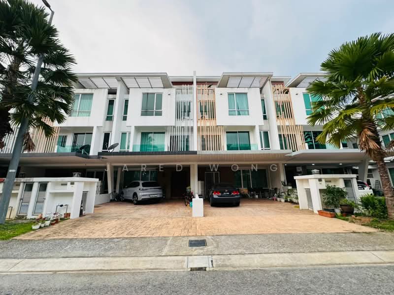 3-storey Terraced House for Sale in Cyberjaya (Selangor) - Jared Wong - Exterior - PropertyGuru.com.my