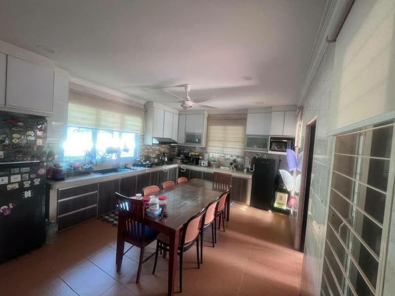 Terraced House for Sale in Bandar Kinrara Seksyen 5 (Bandar Kinrara) - Jess Lau - Kitchen - PropertyGuru.com.my
