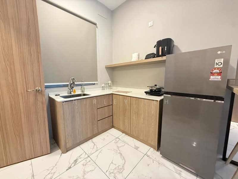 Condominium for Rent at QuayWest Residence - Shirley Teh - Kitchen - PropertyGuru.com.my