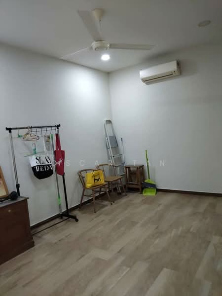 2-storey Terraced House for Sale in Laman Glenmarie (Shah Alam) - Oscar Tan - Interior - PropertyGuru.com.my