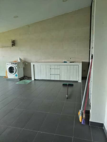 2-storey Terraced House for Sale in Laman Glenmarie (Shah Alam) - Oscar Tan - Interior - PropertyGuru.com.my