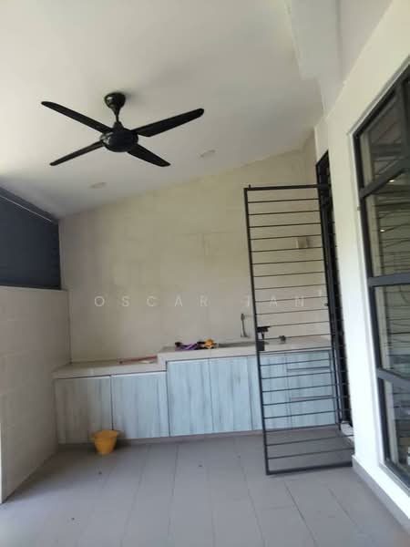2-storey Terraced House for Sale in Laman Glenmarie (Shah Alam) - Oscar Tan - Exterior - PropertyGuru.com.my