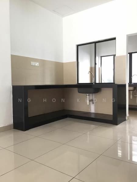 Terraced House for Sale in Bandar Puteri Puchong (Puchong) - Ng Hon Keong - Kitchen - PropertyGuru.com.my