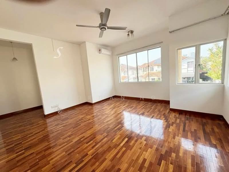 Cluster House for Sale in Setia Damai (Setia Alam) - Jordan Ng - Living Room - PropertyGuru.com.my
