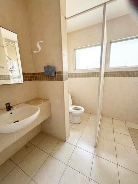 Cluster House for Sale in Setia Damai (Setia Alam) - Jordan Ng - Bathroom - PropertyGuru.com.my