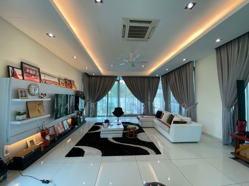 Taman Saujana Heights untuk Untuk Dijual - RM 2,080,000, Apr 2026 - Living Room - PropertyGuru.com.my