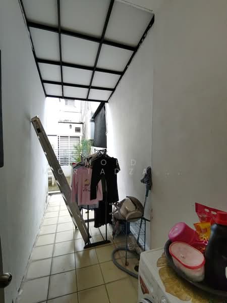 Semi-Detached House for Sale in Bandar Saujana Putra (Tanjong Duabelas) - Mohd Mortadza Ahmad - Exterior - PropertyGuru.com.my
