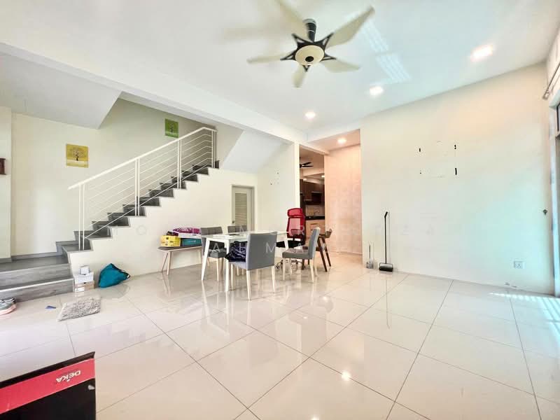 Semi-Detached House for Sale in Bandar Saujana Putra (Tanjong Duabelas) - Mohd Mortadza Ahmad - PropertyGuru.com.my