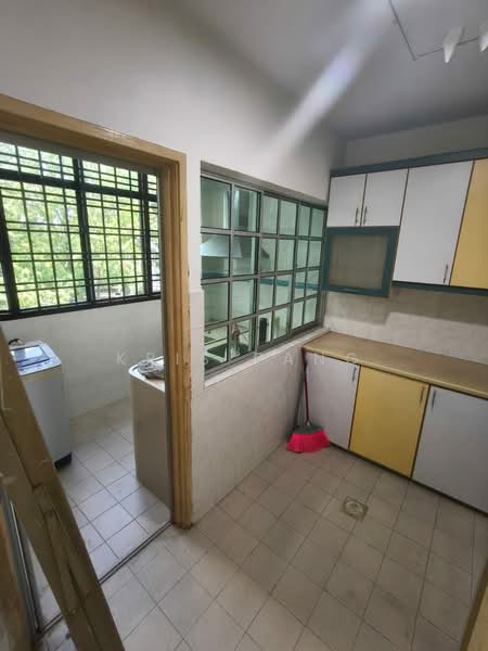 Apartment for Sale at Sri Kenari Apartment - Kris Pang - Kitchen - PropertyGuru.com.my