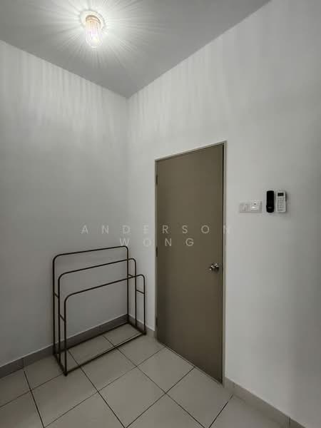 YOUTH CITY untuk Untuk Disewa - RM 2,000 /bulan, Apr 2026 - Entrance - PropertyGuru.com.my