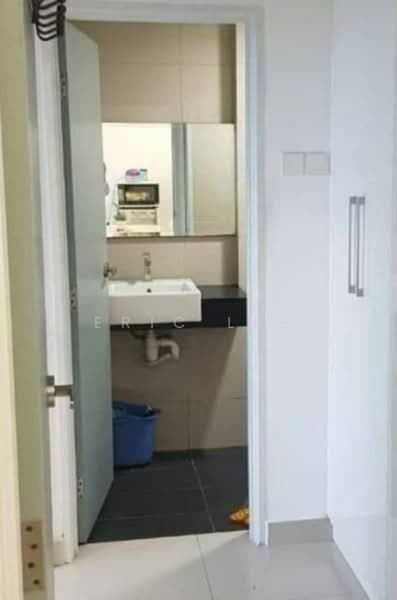 Service Residence for Sale at Tropez Residences - Eric Lee - Bathroom - PropertyGuru.com.my