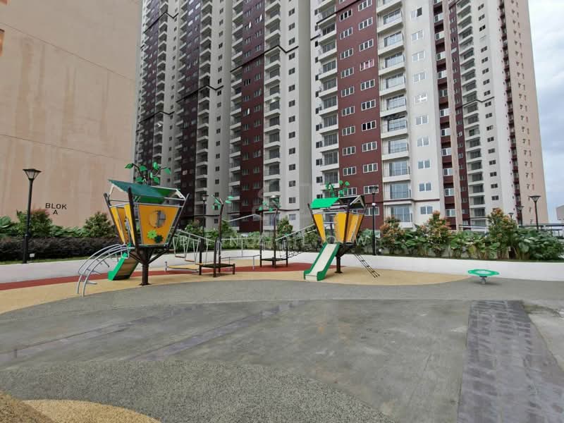 Residensi Sateria untuk Untuk Disewa - RM 1,400 /bulan, Mac 2026 - Exterior - PropertyGuru.com.my