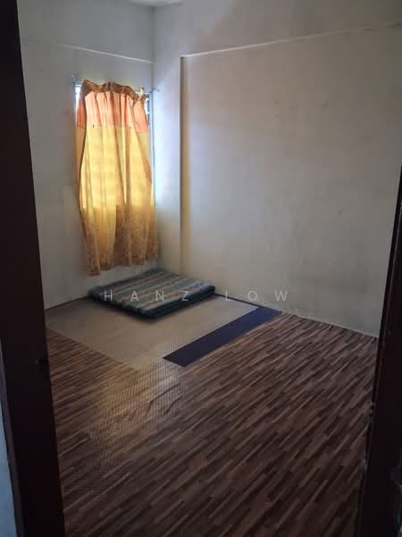 Flat for Rent at Taman Kajang Mewah - Hanz Low - Interior - PropertyGuru.com.my
