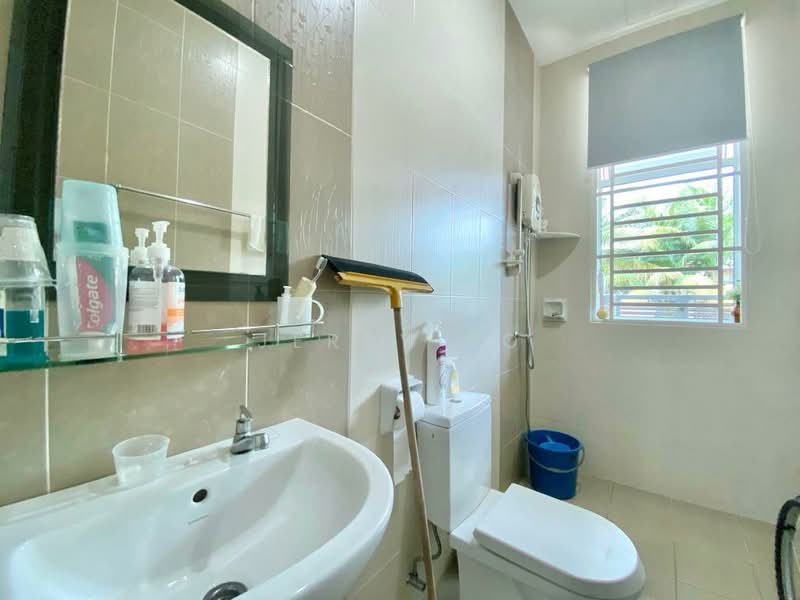 Semi-Detached House for Rent in Telok Kumbar (Penang) - Jerry So - Bathroom - PropertyGuru.com.my