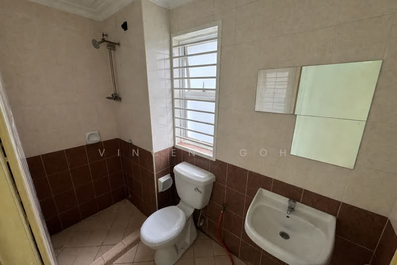 Condominium for Sale at Desa Impiana - Vincent Goh - Bathroom - PropertyGuru.com.my