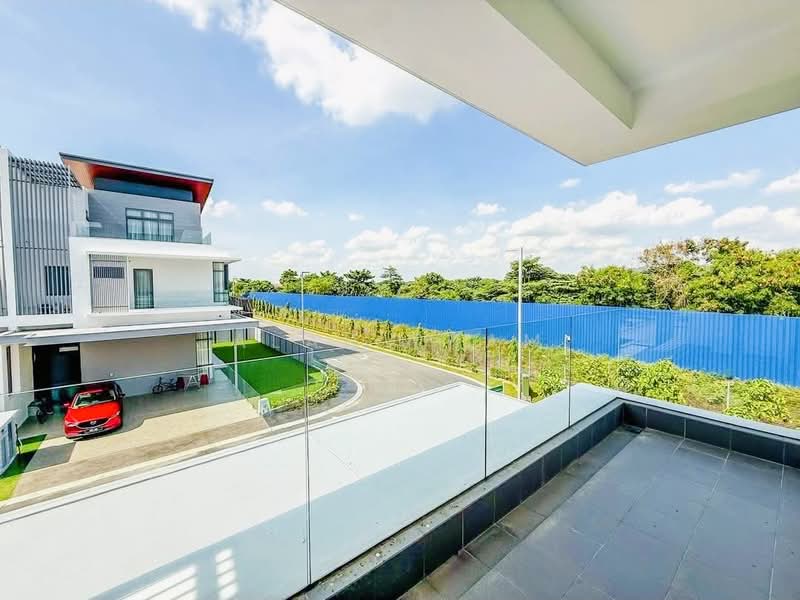 Semi-Detached House for Sale in Shah Alam (Selangor) - Alan Tham - Exterior - PropertyGuru.com.my
