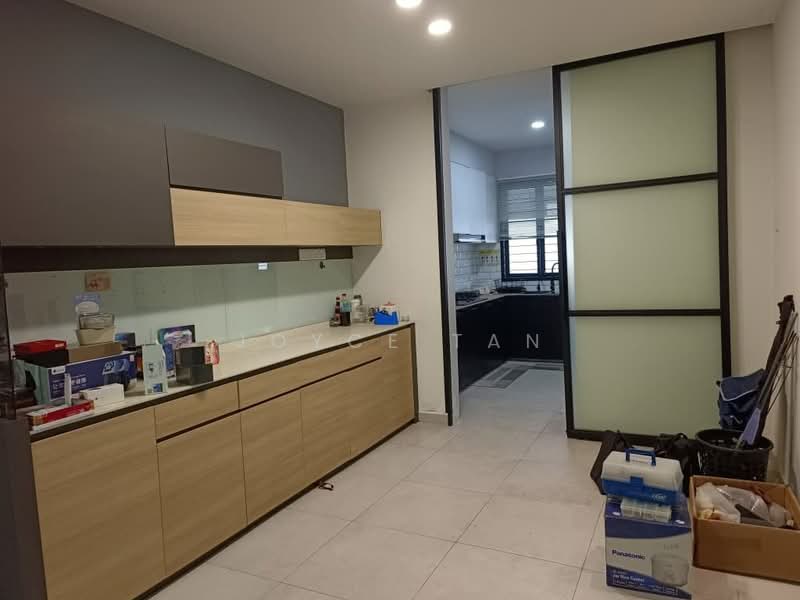 2-storey Terraced House for Sale in Tampoi (Johor) - Joyce Tan - Kitchen - PropertyGuru.com.my